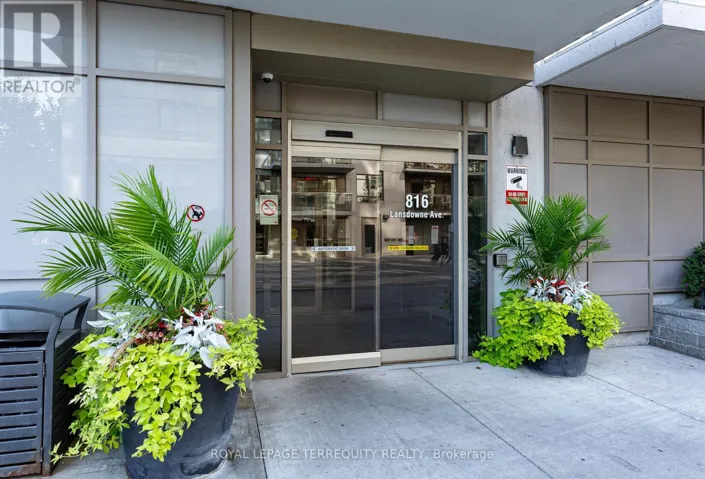320 - 816 LANSDOWNE AVENUE, Toronto (Dovercourt-Wallace Emerson-Junction), Ontario M6H4K6