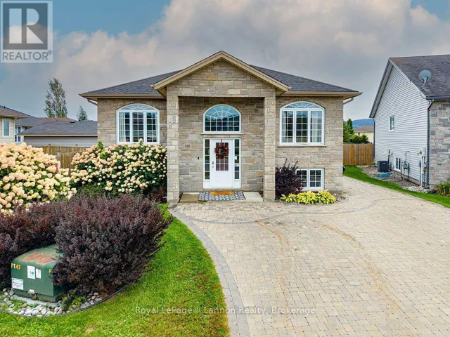 696 WEILER BOULEVARD, Thunder Bay (Parkdale), Ontario P7C0A7