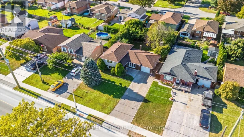 110 ST. DAVID'S ROAD, St. Catharines (Burleigh Hill), Ontario L2T1P9