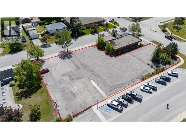 837 Park Drive, Golden, British Columbia V0A1H0