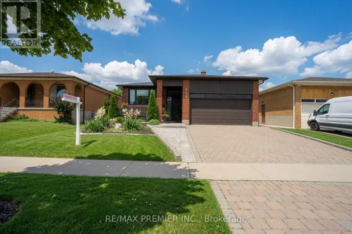 438 WOODBRIDGE AVENUE, Vaughan (West Woodbridge), Ontario L4L2T4