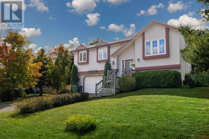 10 Kenwood Circle, Charlottetown, Prince Edward Island C1E1Z8