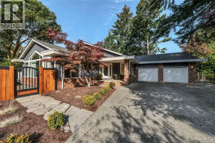3361 Redden Rd, Nanoose Bay, British Columbia V9P9H4