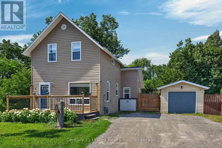 4 BERTIE STREET, Kawartha Lakes (Lindsay), Ontario K9V1J1