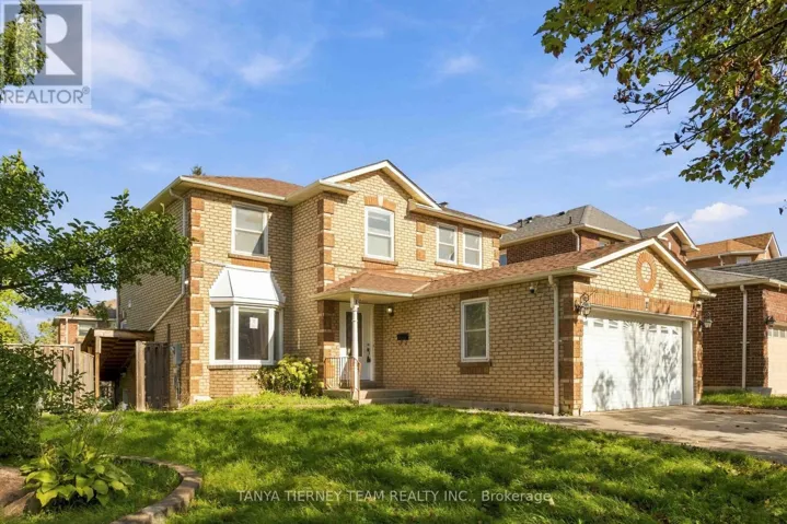11 HUNTER DRIVE, Ajax (Central West), Ontario L1T3M9