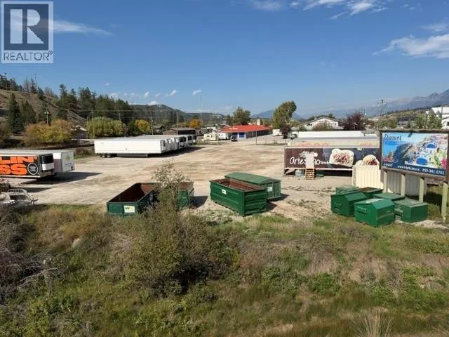 401 Laurier Street, Invermere, British Columbia V0A1K0