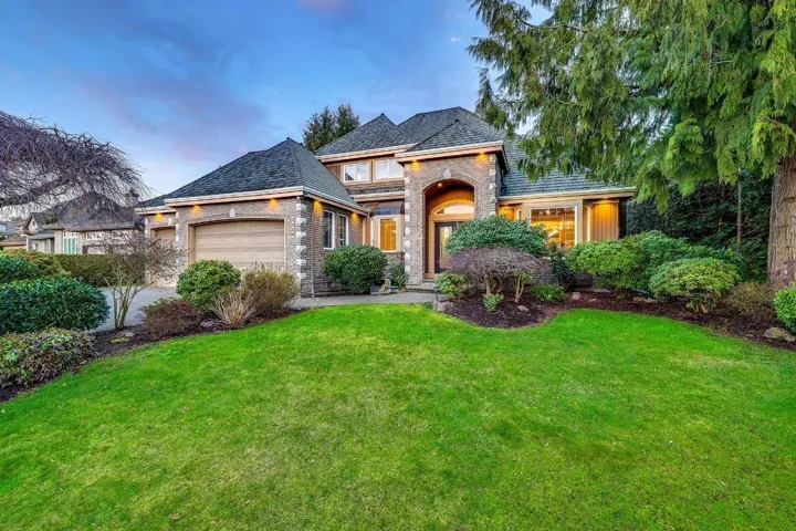 3528 CANTERBURY DRIVE, Surrey, British Columbia V3Z0G8