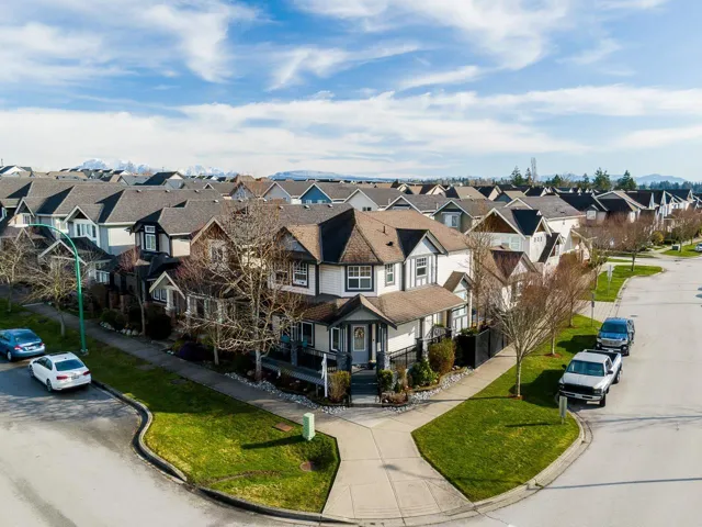 6602 193A STREET, Surrey, British Columbia V4N0C1