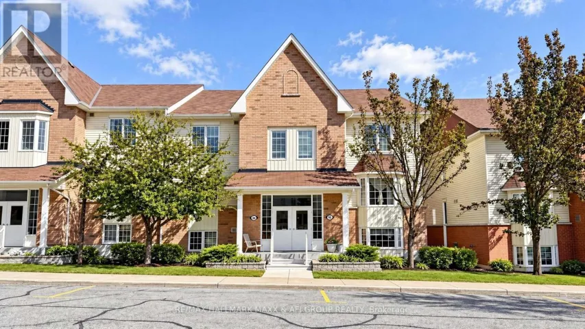 2 - 92 PETRA WAY, Whitby (Pringle Creek), Ontario L1R0A3