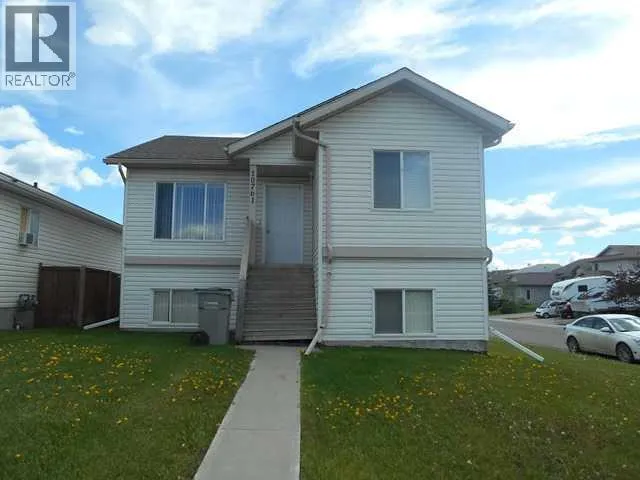 A, B, 10761 73 Avenue, Grande Prairie, Alberta T8W2T5