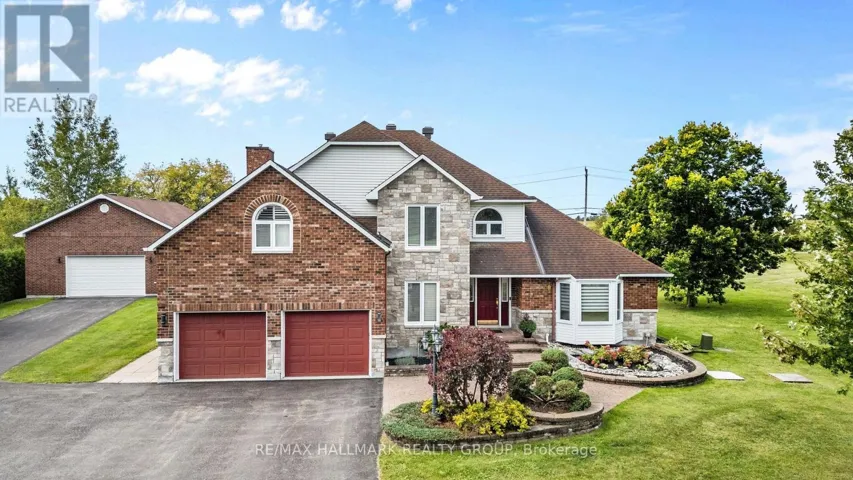1240 ARBUSTE AVENUE, Ottawa, Ontario K4C1C2