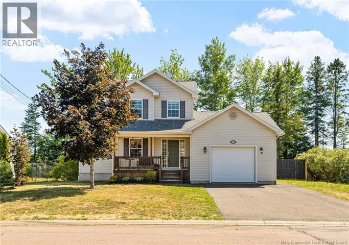 35 Du Ruisseau Street, Dieppe, New Brunswick E1A7Z8