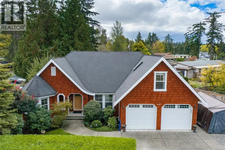647 Temple St, Parksville, British Columbia V9P1B4
