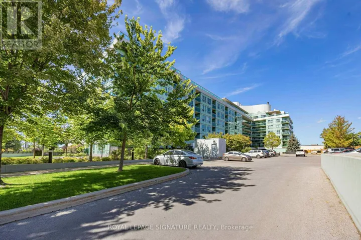 322 - 60 FAIRFAX CRESCENT, Toronto (Clairlea-Birchmount), Ontario M1L0E1