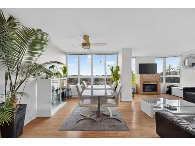 1502 10082 148 STREET, Surrey, British Columbia V3R0S3