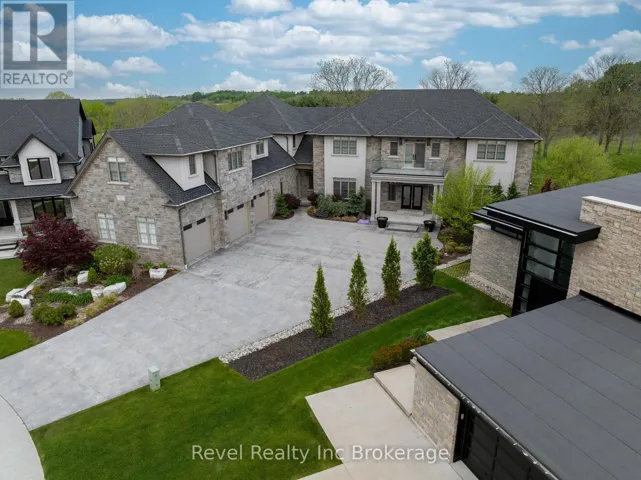 241 TAMARACK BOULEVARD, Woodstock (Woodstock - North), Ontario N4S0E4