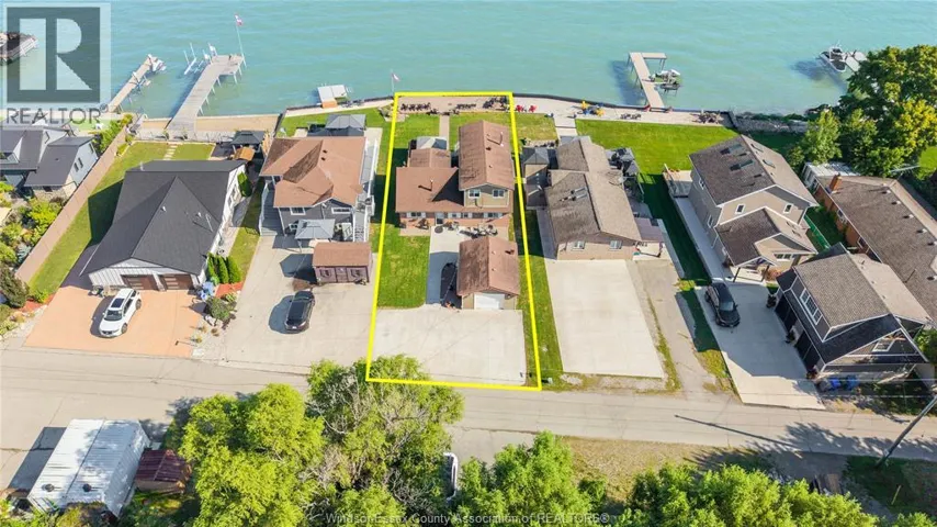 1328 SHORELINE AVENUE, Lakeshore, Ontario N0R1A0