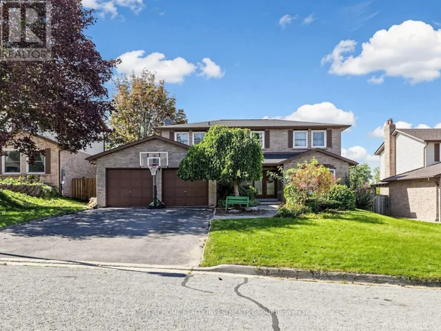86 BURLING PLACE, Newmarket (Huron Heights-Leslie Valley), Ontario L3Y5W4