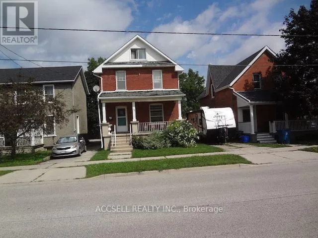 108 SHAKESPEARE STREET, Stratford, Ontario N5A3W4