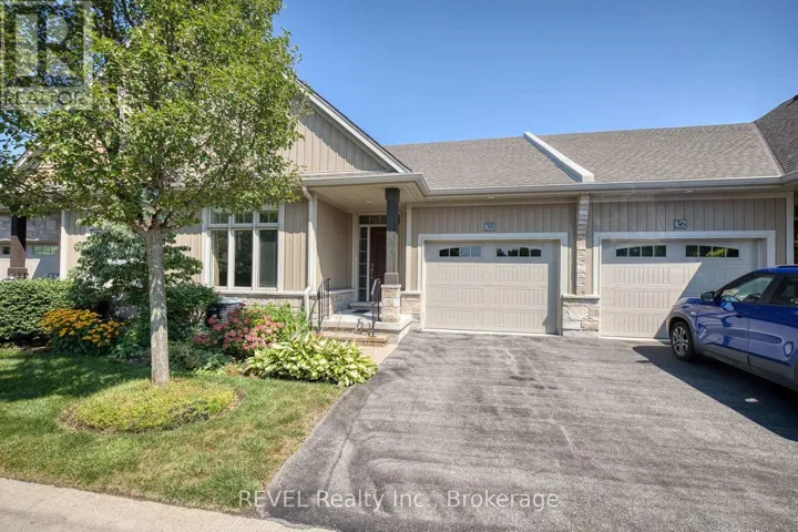 38 SANDALWOOD COMMON, St. Catharines (Port Weller), Ontario L2M0B3