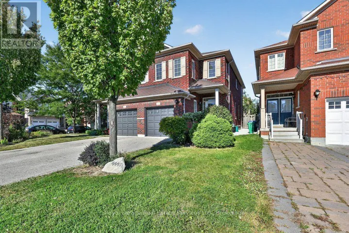 4445 CENTRETOWN WAY, Mississauga (Hurontario), Ontario L5R0C6