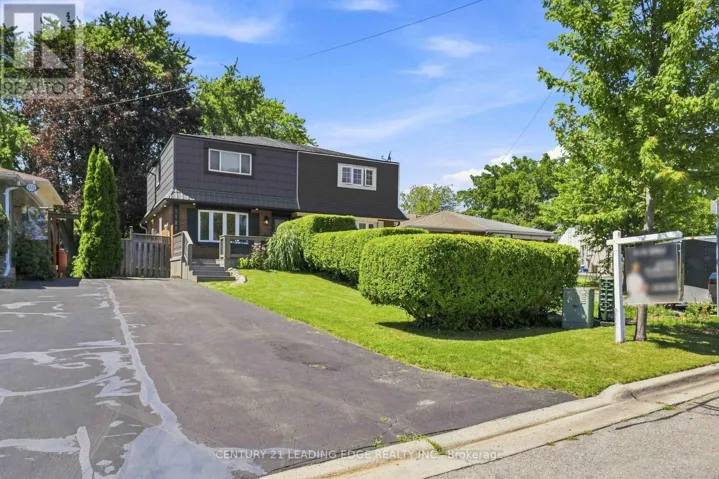 1128 VALLEY COURT N, Oshawa (Lakeview), Ontario L1J3M5