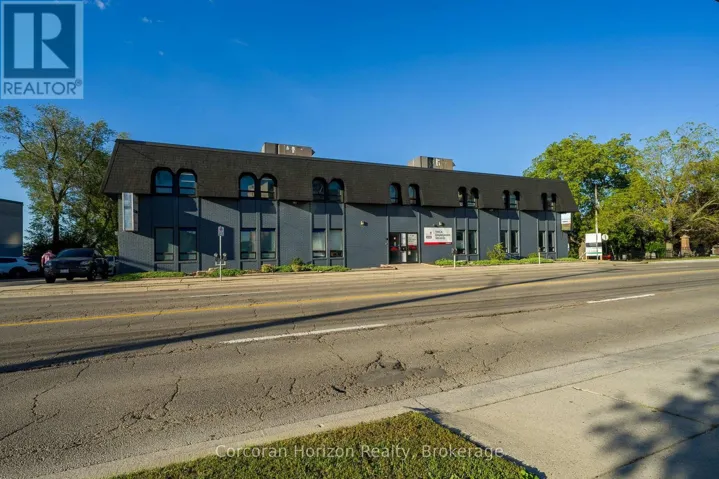1 - 1955 KING STREET E, Hamilton (Bartonville), Ontario L8K1W2