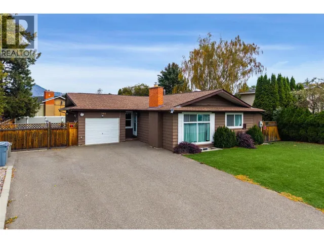 384 Arrowstone Drive, Kamloops, British Columbia V2C1R1