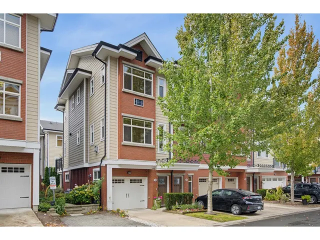 122 8068 207 STREET, Langley, British Columbia V2Y0M9