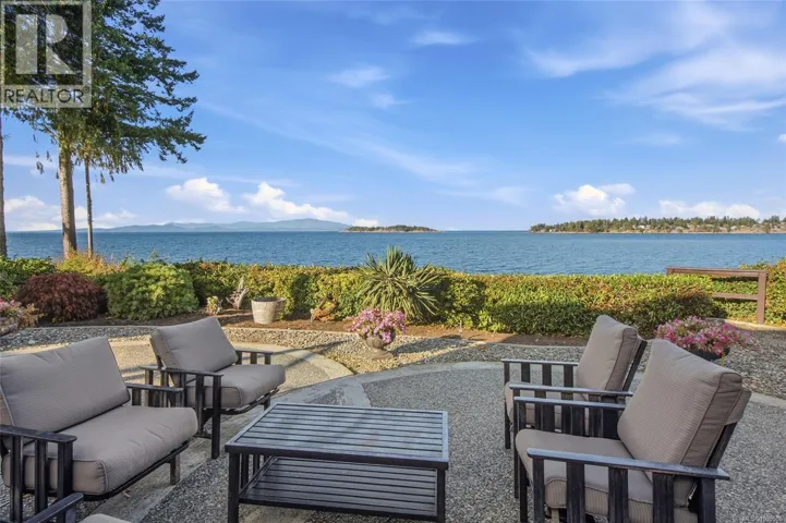 1845 Craig Dr, Nanoose Bay, British Columbia V9P9C8