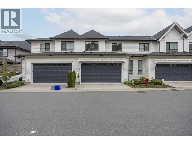 131 3500 BURKE VILLAGE PROMENADE, Coquitlam, British Columbia V3E0N2