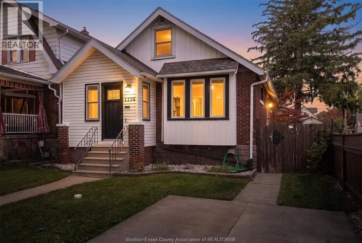 1174 PARENT AVE, Windsor, Ontario N9A2E5