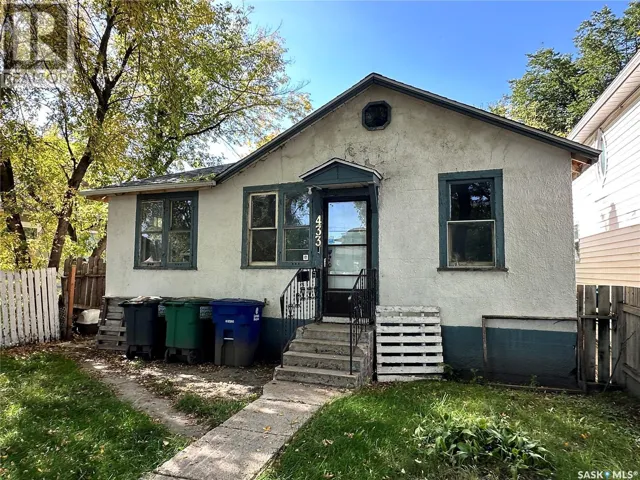 433 I AVENUE S, Saskatoon, Saskatchewan S7M1Y3