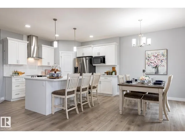 17820 70 ST NW, Edmonton, Alberta T5Z0T3