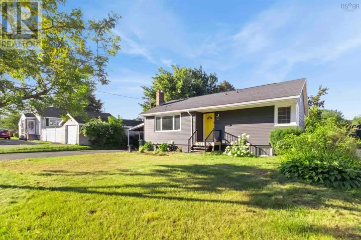 16 Bowser Avenue, Woodlawn, Nova Scotia B2W1M1