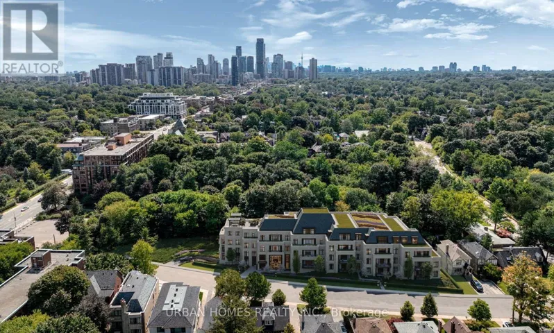 204 - 33 CHATSWORTH DRIVE, Toronto (Lawrence Park South), Ontario M4R1R6