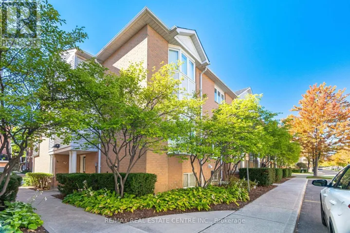 96 - 83 MONDEO DRIVE, Toronto (Dorset Park), Ontario M1P5B6