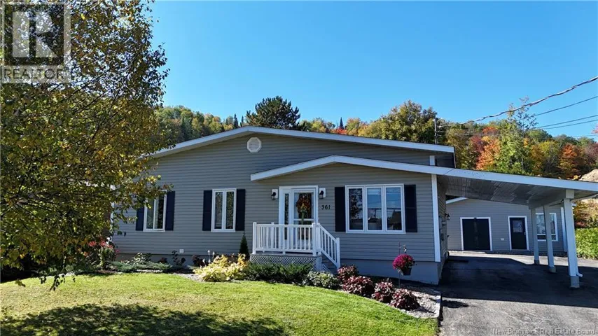 361 High Street, Grand Falls, New Brunswick E3Z1B3