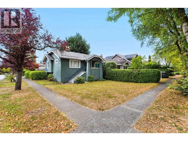 3895 W 20TH AVENUE, Vancouver, British Columbia V6S1G1
