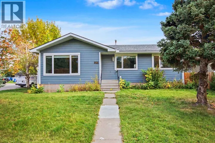 2202 35 Street SE, Calgary, Alberta T2B0W8