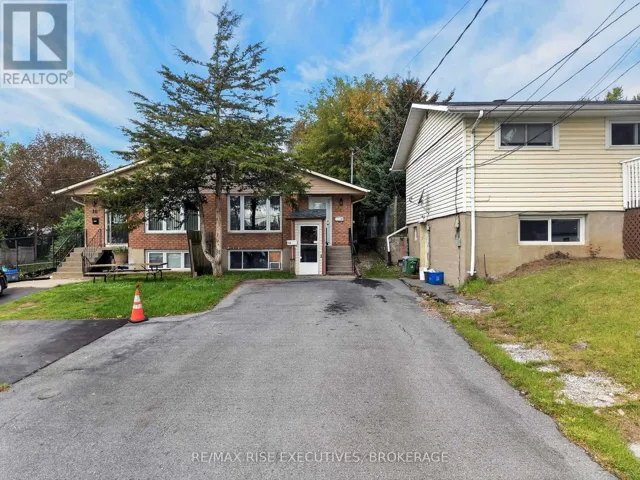 12 SHAW STREET, Kingston (Rideau), Ontario K7K4Y4