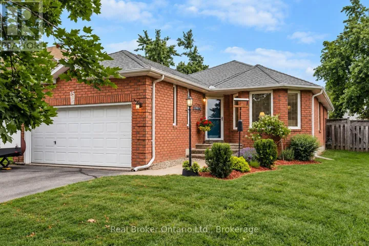 15 NEELANDS STREET, Barrie (West Bayfield), Ontario L4N7A1