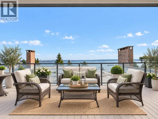 1 2206 FOLKESTONE WAY, West Vancouver, British Columbia V7S2X7
