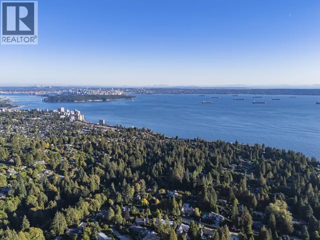 2866 RODGERS CREEK LANE, West Vancouver, British Columbia V7S0A7
