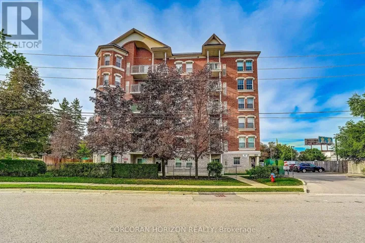 PH3 - 35 HUNT AVENUE, Richmond Hill (Mill Pond), Ontario L4C4H1