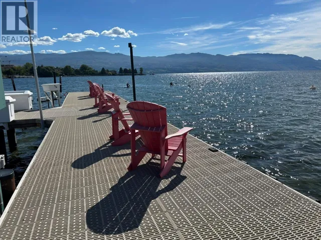 2900 Abbott Street Unit# 208, Kelowna, British Columbia V1Y1G6