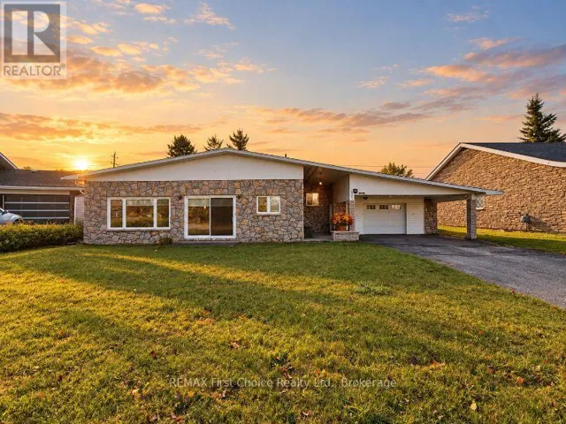 123 ALBANY PLACE, Greenstone, Ontario P0T2A0