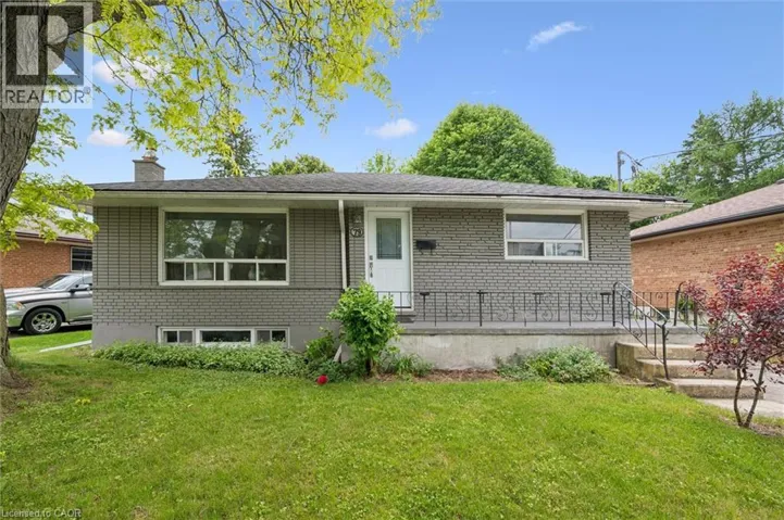 79 DUMBARTON Street, Guelph, Ontario N1E3T5