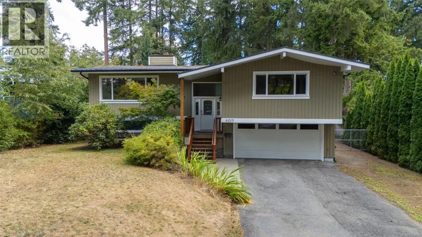 6213 Lakes Rd, Duncan, British Columbia V9L4J8