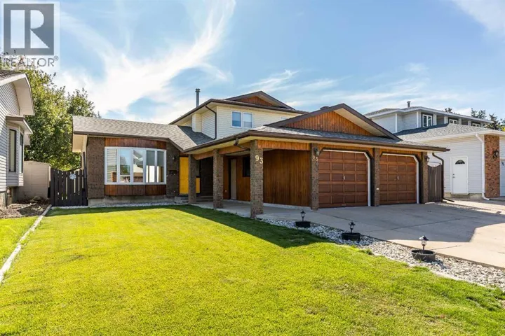 93 Shaw Crescent SE, Medicine Hat, Alberta T1B3Y6
